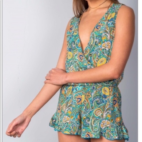 Turquoise Paisley Print Ruffle Romper Size S - Picture 3 of 9